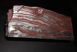 Fer rubané. 2,1&nbsp;milliards d'années (Précambrien). Marquette, Michigan, États-Unis