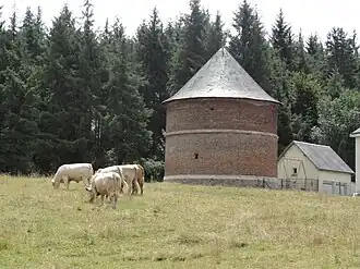 Colombier du château.