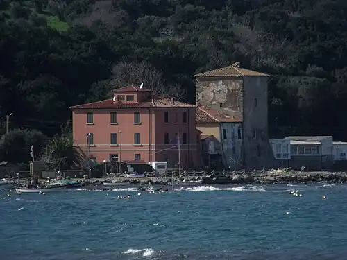 Image illustrative de l’article Tour de Baratti