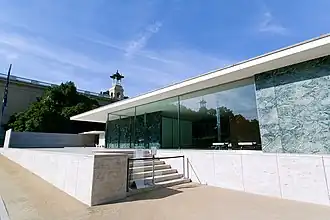 Le Pavillon allemand, de Mies van der Rohe et Lilly Reich.