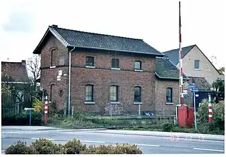 Maison de garde-barrière.