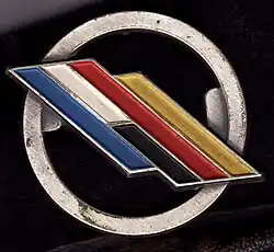 Insigne de béret de la brigade Franco-Allemande porté par les membres du 110e RI (1998).