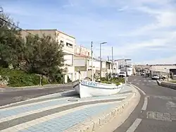 Barquette marseillaise de l'entrée des Goudes