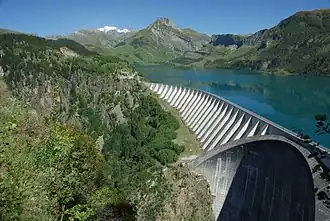 Le barrage de Roselend dans le Beaufortain