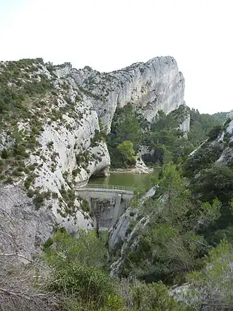 Image illustrative de l’article Barrage de Glanum