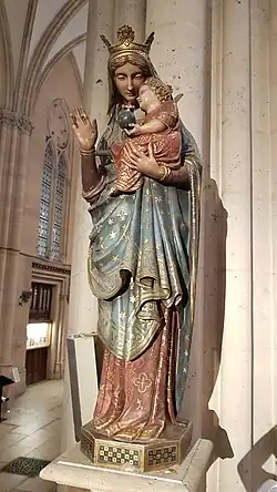 Statue de Vierge à l'Enfant de Henry de Triqueti.