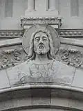 Sculpture du Christ de la façade sud