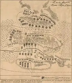Dessin en noir sur fond sepia. Schéma de bataille montrant l'évolution des troupes brésiliennes, et les différentes positions et points de rencontre.