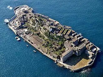 Ile fantôme d'Hashima, vue du ciel.