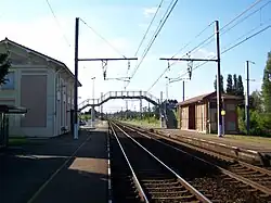 Quai no&nbsp;2 et voie V2 en direction de Bordeaux (août 2014).