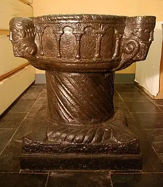 Fonts baptismaux de Beauvechain