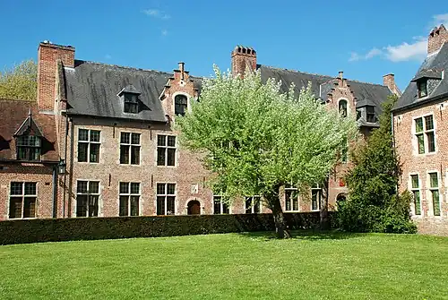 « Convent van Onze-Lieve-Vrouw Presentatie ».