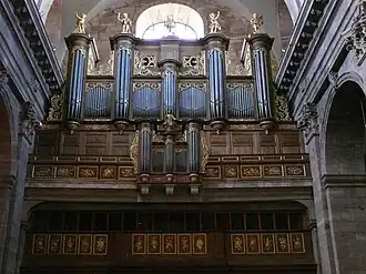 Le grand orgue.