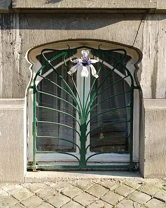 Fenêtre de cave.