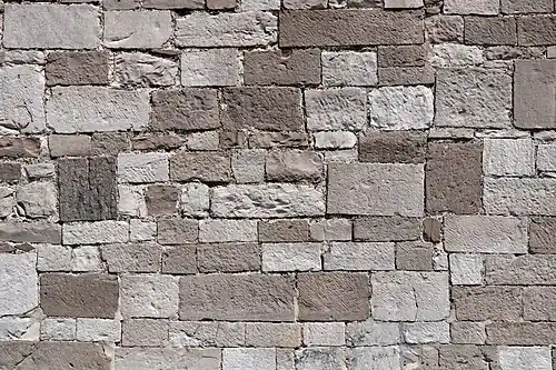 La maçonnerie de moellons.