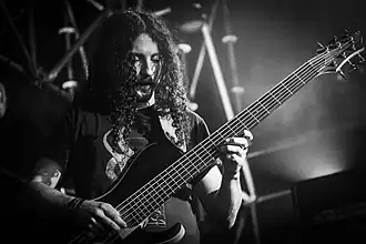 Description de cette image, également commentée ci-après