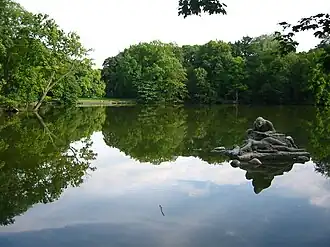 Image illustrative de l’article Parc de Treptow