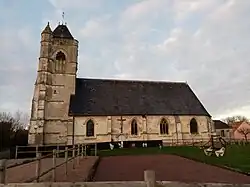 Façade sud de l'église.