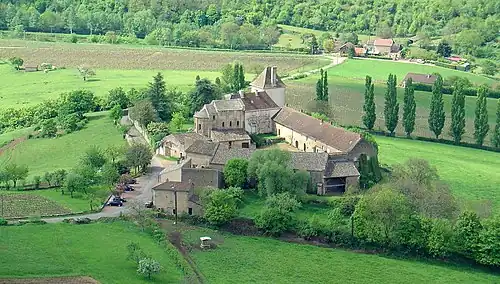 La chapelle des moines vue depuis la Roche Coche.