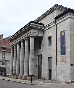 Description de l'image Besançon (25) Théâtre Ledoux - Extérieur - 02.jpg.