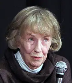 Description de cette image, également commentée ci-après