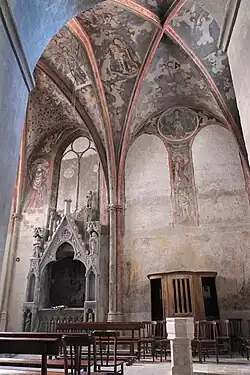 Chapelle du Rosaire et tombeau de Gilles Aycelin.