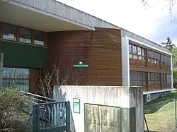 Le bâtiment de l'office national des forêts.