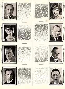 Biographies dans le programme-souvenir.