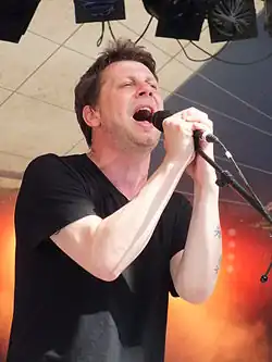 Description de cette image, également commentée ci-après