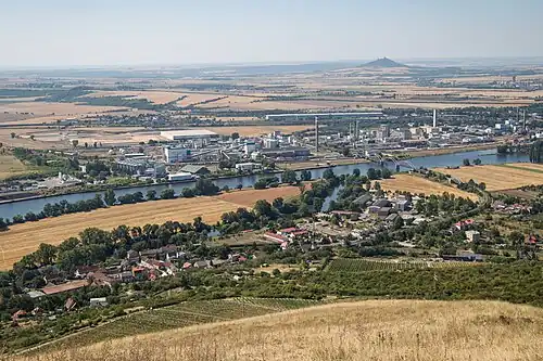 Vue de Žalhosticedepuis le mont Radobýl.