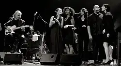 Description de cette image, également commentée ci-après