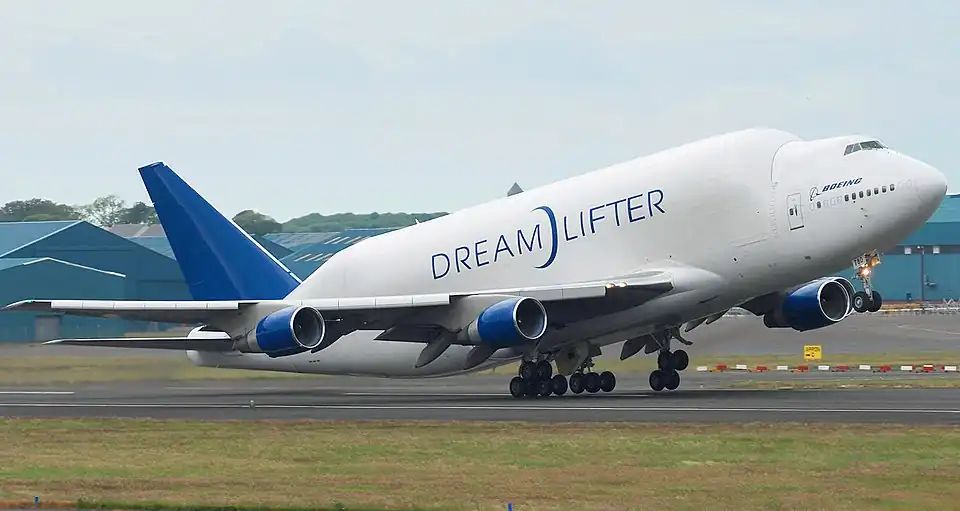 B747LCF Dreamlifter N780BA au décollage.