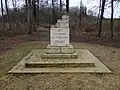 La stèle du lieu où tomba Émile Driant.