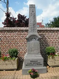 Monument aux morts.