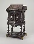 Pupitre en ébène, 1839. Metropolitan Museum of Art.