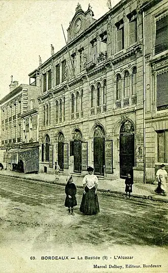 Le théâtre de l'Alcazar vers 1900.