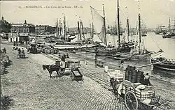 Vue du quai Richelieu (ancien quai de Bourgogne) et de la place de la bourse vers 1880.
