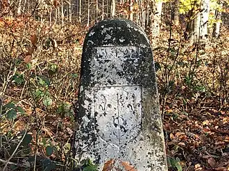 Borne armoriée de la forêt d'Halatte