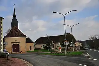 La place de l'église en 2010.