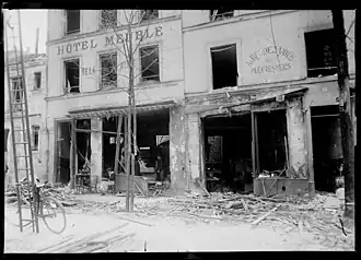 Les nos&nbsp;51-53, boulevard Auguste-Blanqui après le bombardement du 2 juin 1918.