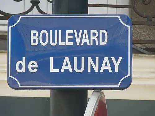 Actuel panneau « Boulevard de Launay »