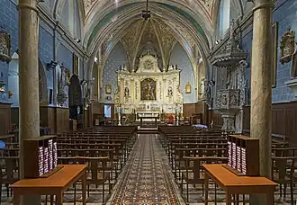 L'intérieur de la nef.