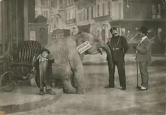 Description de cette image, également commentée ci-après