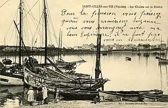 Saint-Gilles-sur-Vie, bateaux à quai.