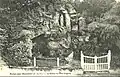Bréal-sous-Montfortː la grotte Notre-Dame de Lourdes (grotte du Père Grignon) au début du XXe&nbsp;siècle.