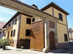 Ferme (XVIIIe – XIXe&nbsp;siècle), 2 rue des Forgerons.