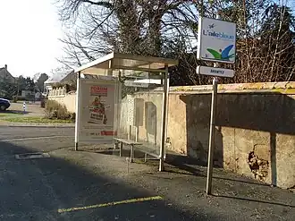 L'arrêt de bus L'Aile Bleue en 2012.
