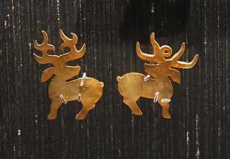 Paire de pendentifs en forme de cervidés. British Museum.