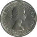 Une pièce de six pence