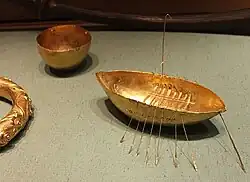 &nbsp;Le trésor de Broighter, exposé au Musée national d'Irlande, est un amas d'objets en or datant de l'époque de La Tène, au premier âge du fer. Il a été découvert en 1896 à Broighter&nbsp;(irlandais: Brú Íochtair, "lower fort") près de Limavady, dans le nord de l'Irlande.